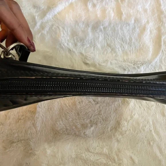 Gucci Wristlet - Picture 12 of 13